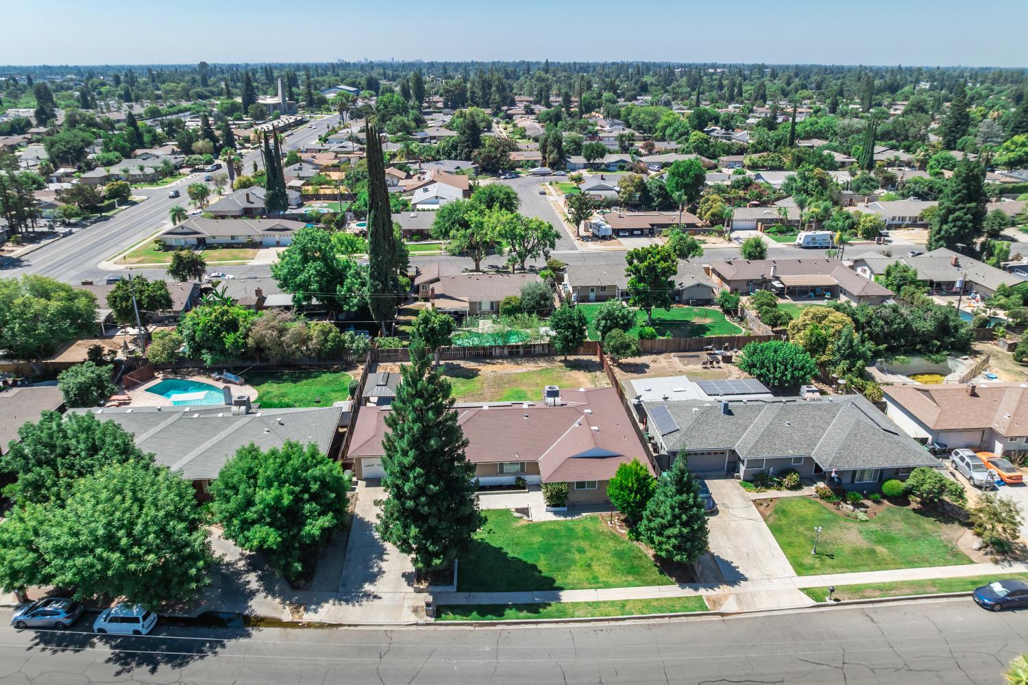 441 W Sample Ave, Fresno, CA 93704