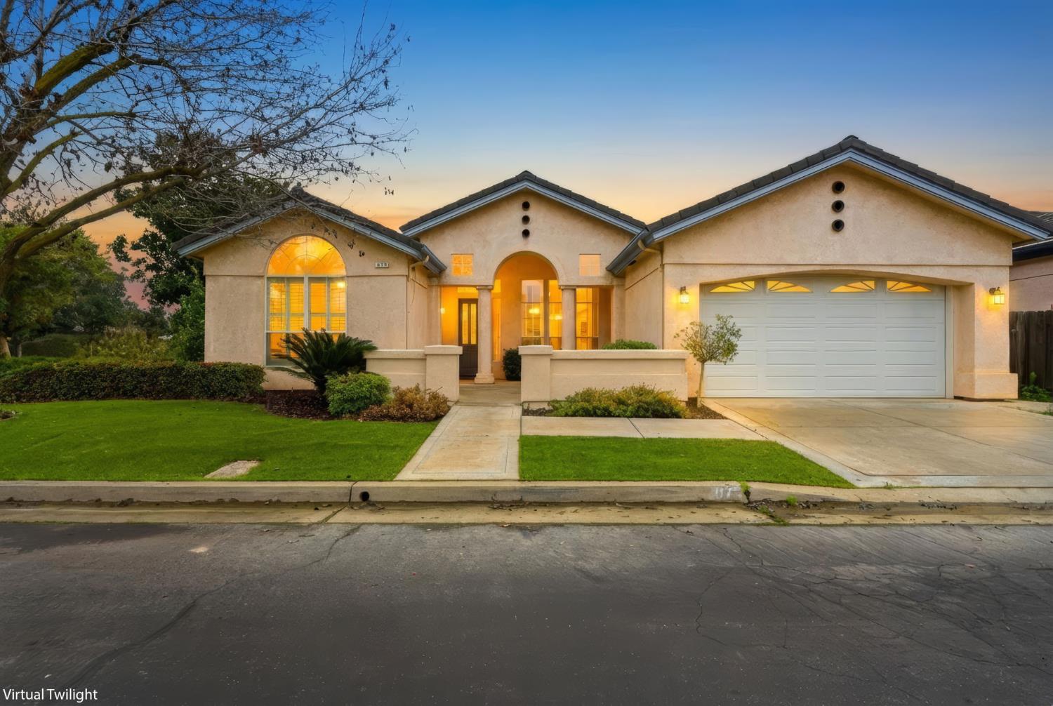 873 E Green Acres Dr