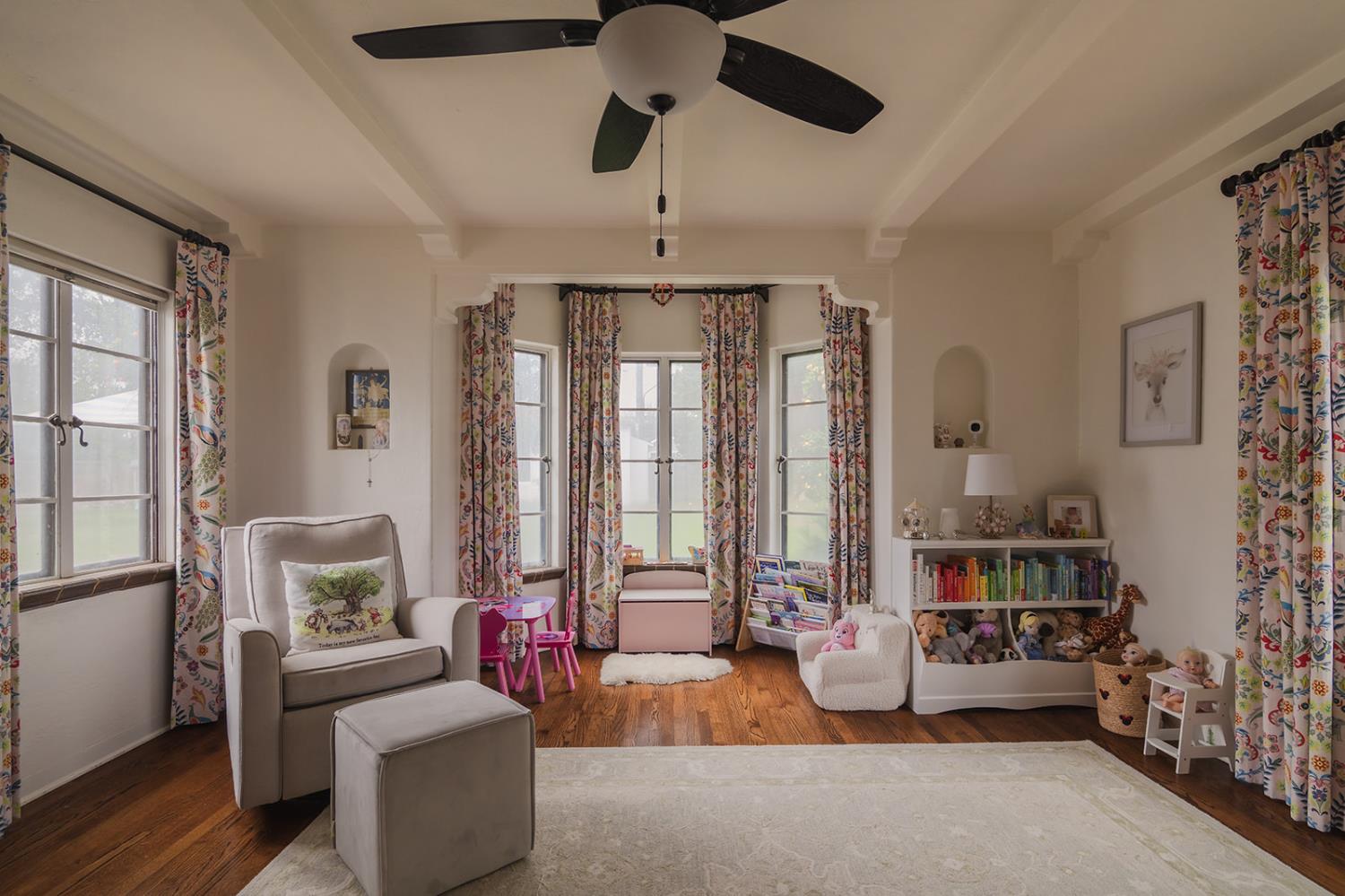 1525 N Echo Ave, Fresno, CA 93728