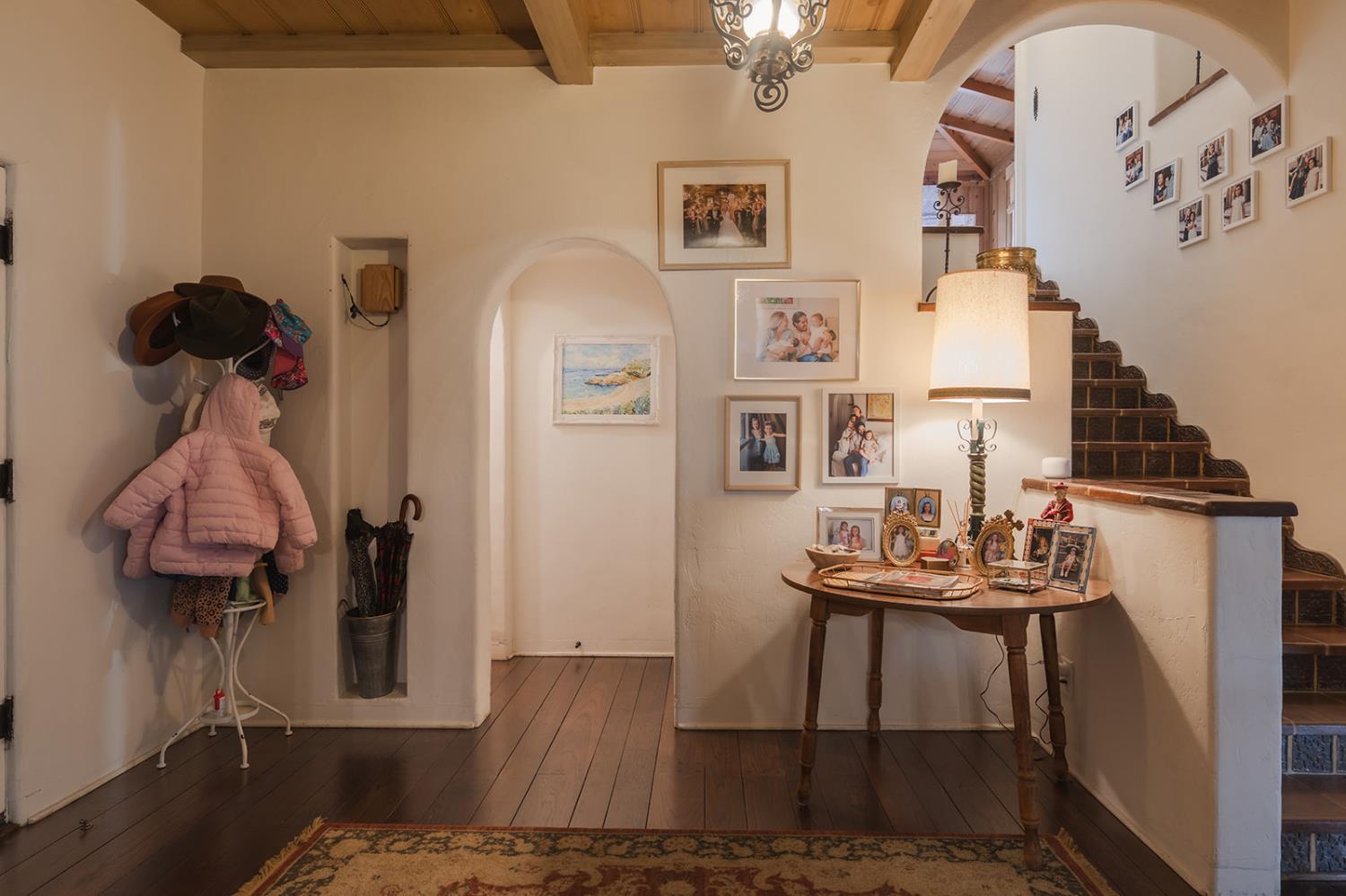 1525 N Echo Ave, Fresno, CA 93728