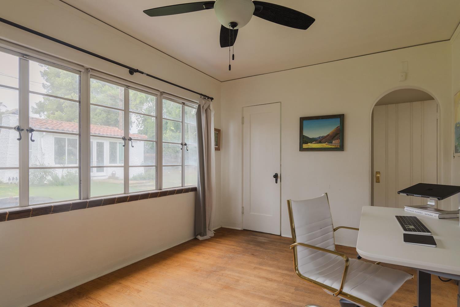 1525 N Echo Ave, Fresno, CA 93728